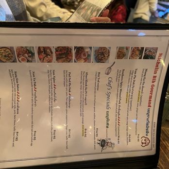 Saranrom Thai - Menu - Thai Near Me - Elmhurst, New York