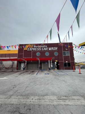 NORMANDIE EXPRESS CAR WASH - Updated April 2025 - 18 Reviews - 5815 S