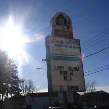 MaryAnn's Diner - a sign for maryann's - Diners Near Me - Derry, New Hampshire
