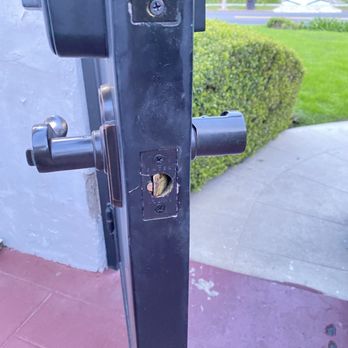 Precise Iron Doors - The Handle moves but not the inner workings, they are stuck in that position & the gate can't close. - Door Sales/Installation Near Me - Los Angeles, California Precise Iron Doors - The Handle moves but not the inner workings, they are stuck in that position & the gate can't close. - Door Sales/Installation Near Me - Los Angeles, California