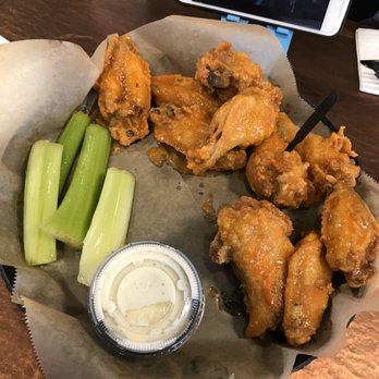 Anchor Bar - Buffalo wings - Chicken Wings Near Me - Buffalo, New York