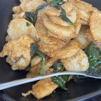 Jia Yan Dumpling House - Shanghai rice cakes with spinach (no cabbage) - Shanghainese Near Me - Glendora, California Jia Yan Dumpling House - Shanghai rice cakes with spinach (no cabbage) - Shanghainese Near Me - Glendora, California