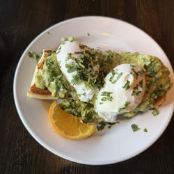 Cafe Max - Avocado Toast