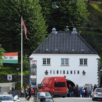 Fløibanen - Front Entrance - Tours Near Me - Bergen, 12