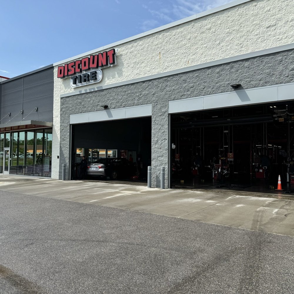 Discount Tire - Tires Near Me - Saint Ann, Missouri