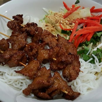 Moonlight Cafe - Vegan Vermicelli Bowl - Vegetarian Near Me - Seattle, Washington