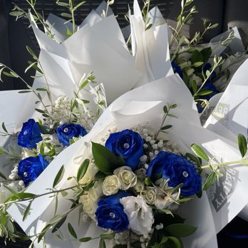 Apple Valley Florist - Homecoming princess bouquets. - Florists Near Me - Apple Valley, California