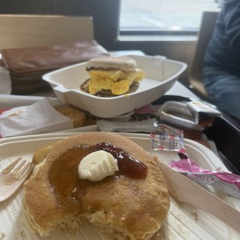 McDonald's - Desayuno - Fast Food Near Me - Novato, California McDonald's - Desayuno - Fast Food Near Me - Novato, California