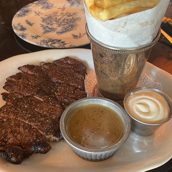 Armitage Alehouse - Peppercorn Steak Frites - Pubs Near Me - Chicago, Illinois Armitage Alehouse - Peppercorn Steak Frites - Pubs Near Me - Chicago, Illinois