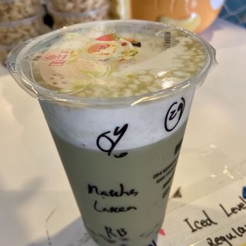 BB Tea  - Matcha Lattea with Red Bean - Bubble Tea Near Me - San Francisco, California