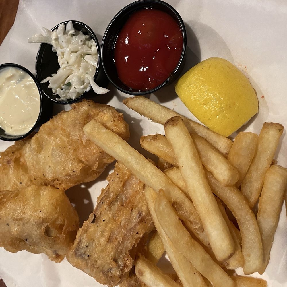 Camps Kitchen & Bar - Fish & Chips - Gastropubs Near Me - Marietta, Georgia Camps Kitchen & Bar - Fish & Chips - Gastropubs Near Me - Marietta, Georgia