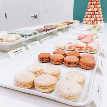 Macaron Bar - Desserts Near Me - Louisville, Kentucky