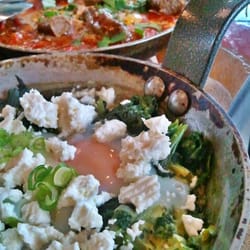 Paviljoen van Beuningen - Green shakshuka, a little bland. Go for the original!