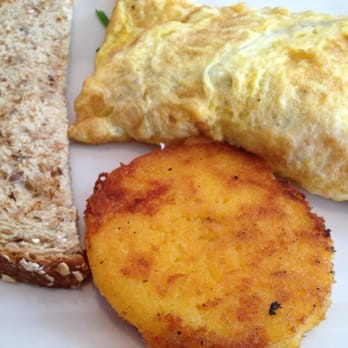 Manjares - Breakfast omelet with arepa and toast - Breakfast & Brunch Near Me - New Haven, Connecticut Manjares - Breakfast omelet with arepa and toast - Breakfast & Brunch Near Me - New Haven, Connecticut