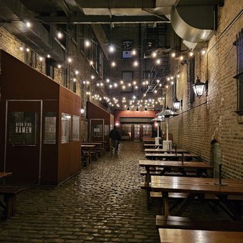 TRIVOLI TAVERN - Updated July 2024 - 1345 Photos & 602 Reviews - 114 N