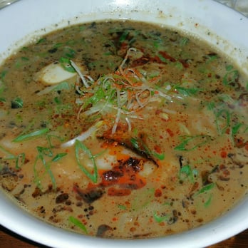 High Five Ramen - Half Spice - sliced pork belly, alkaline noodles, seasoned egg, black
garlic oil, locally grown bean sprouts & fresh scallions. - Ramen Near Me - Chicago, Illinois High Five Ramen - Half Spice - sliced pork belly, alkaline noodles, seasoned egg, black
garlic oil, locally grown bean sprouts & fresh scallions. - Ramen Near Me - Chicago, Illinois