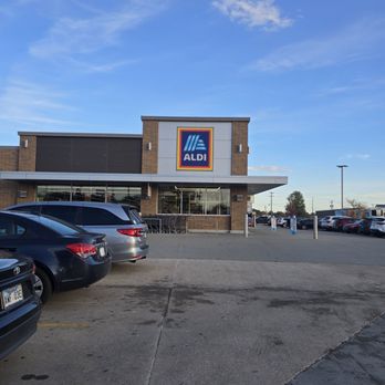 ALDI - Grocery Near Me - Springdale, Arkansas ALDI - Grocery Near Me - Springdale, Arkansas