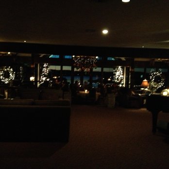 Big Cedar Lodge - enjoying a drink in one of the restaurants - Resorts Near Me - Ridgedale, Missouri