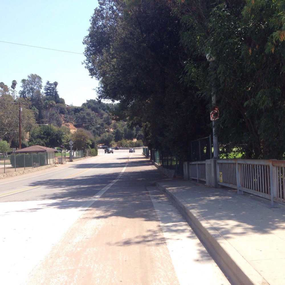 Rose Bowl Loop Track - Parks Near Me - Pasadena, California