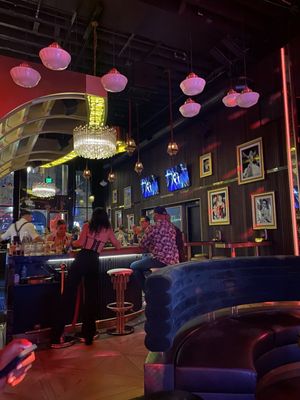 Gaslamplighter Karaoke Cocktail Bar by null