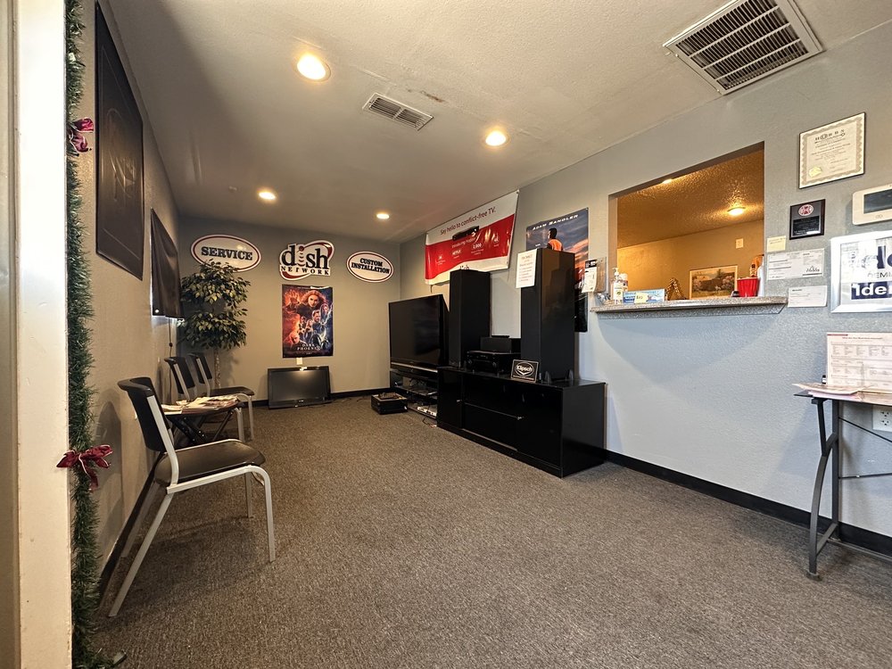 HOME ENTERTAINMENT AND SECURITY Updated September 2024 225 N Grimes