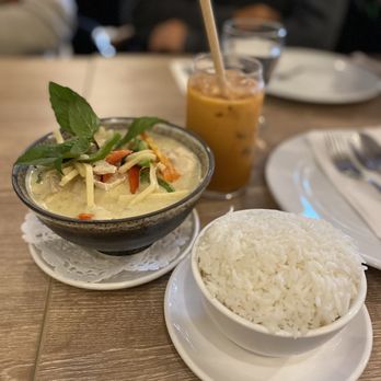 Sawasdee Thai Restaurant - Thai Near Me - Vancouver, British Columbia Sawasdee Thai Restaurant - Thai Near Me - Vancouver, British Columbia