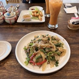 Drunken Noodle
