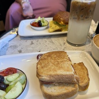 KavehG - Coffee & Tea Near Me - Blackhawk, California