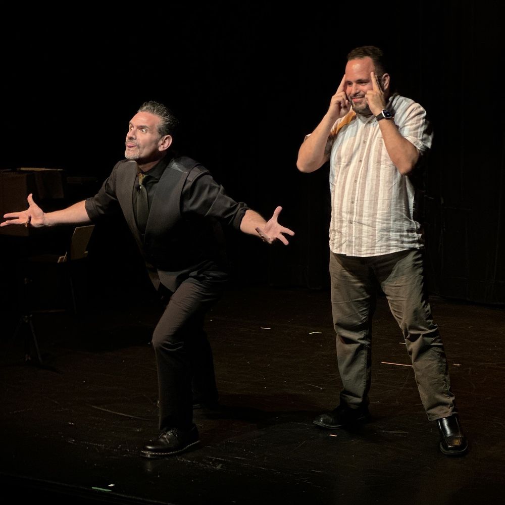Illusion Magic Lounge - The most amazing mind reading by JimmyH.  He taught an audience member to transmit his thought into the audience and it worked! - Performing Arts Near Me - Santa Monica, California