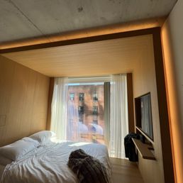 PUBLIC HOTEL - Updated August 2025 - 626 Photos & 487