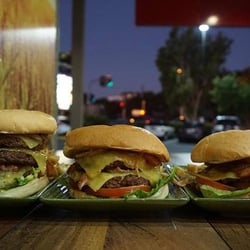 Chompers Daisy Hill - Obsceno (3 patties), Insano (2 patties) and Chompers Burger (1 patty) All with Bacon and Cheese