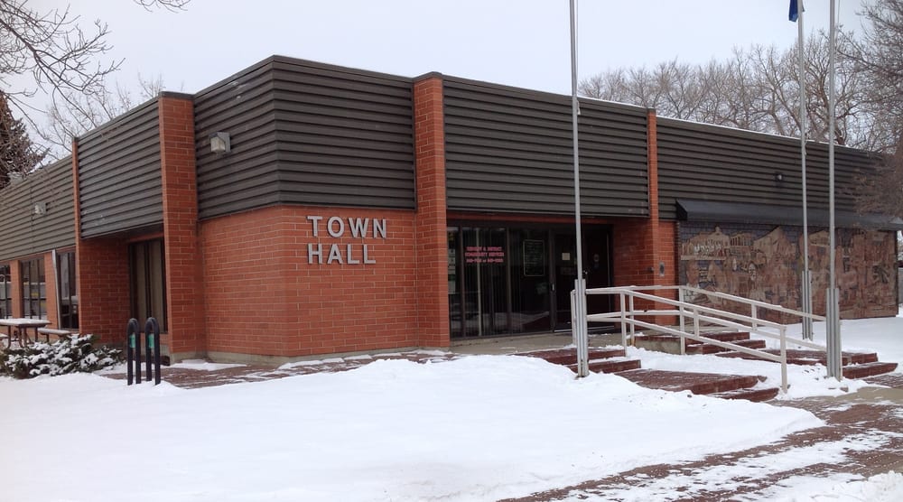 REDCLIFF TOWN HALL Updated September 2024 13rd Street NE, Redcliff