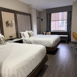 Cambria Hotel - 2 bed room