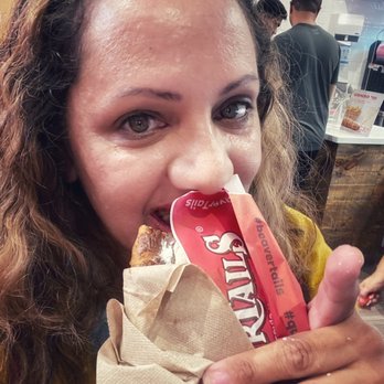 BeaverTails Niagara Falls - Desserts Near Me - Niagara Falls, Ontario BeaverTails Niagara Falls - Desserts Near Me - Niagara Falls, Ontario