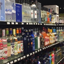 Bevies Fine Wine & Spirits - Lots of choices!