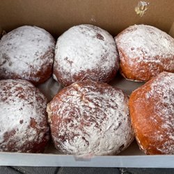 Leach's Meats & Sweets - Paczki!