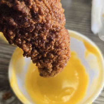 Chubby's Hot Chicken - A Tender with Smoked heat level. - Chicken Shop Near Me - Fontana, California Chubby's Hot Chicken - A Tender with Smoked heat level. - Chicken Shop Near Me - Fontana, California