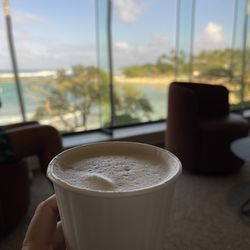 Turtle Bay Lobby Lounge