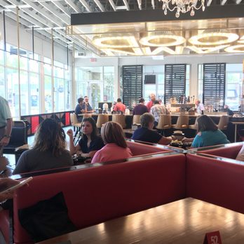 Torchy's Tacos - Dining area with bar at the back - Tacos Near Me - Tulsa, Oklahoma Torchy's Tacos - Dining area with bar at the back - Tacos Near Me - Tulsa, Oklahoma