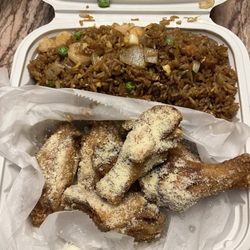 Wing Station - 6 piece garlic parm wing combo w/ Shrimp Fried Rice
