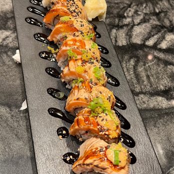 Sukai - Volcano roll - Teppanyaki Near Me - Friant, California