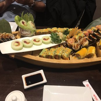 Red Maple - Angel Roll, sweet potato maki, rainbow Naruto, American dream roll, black pepper tuna roll - Sushi Bars Near Me - Silver Spring, Maryland