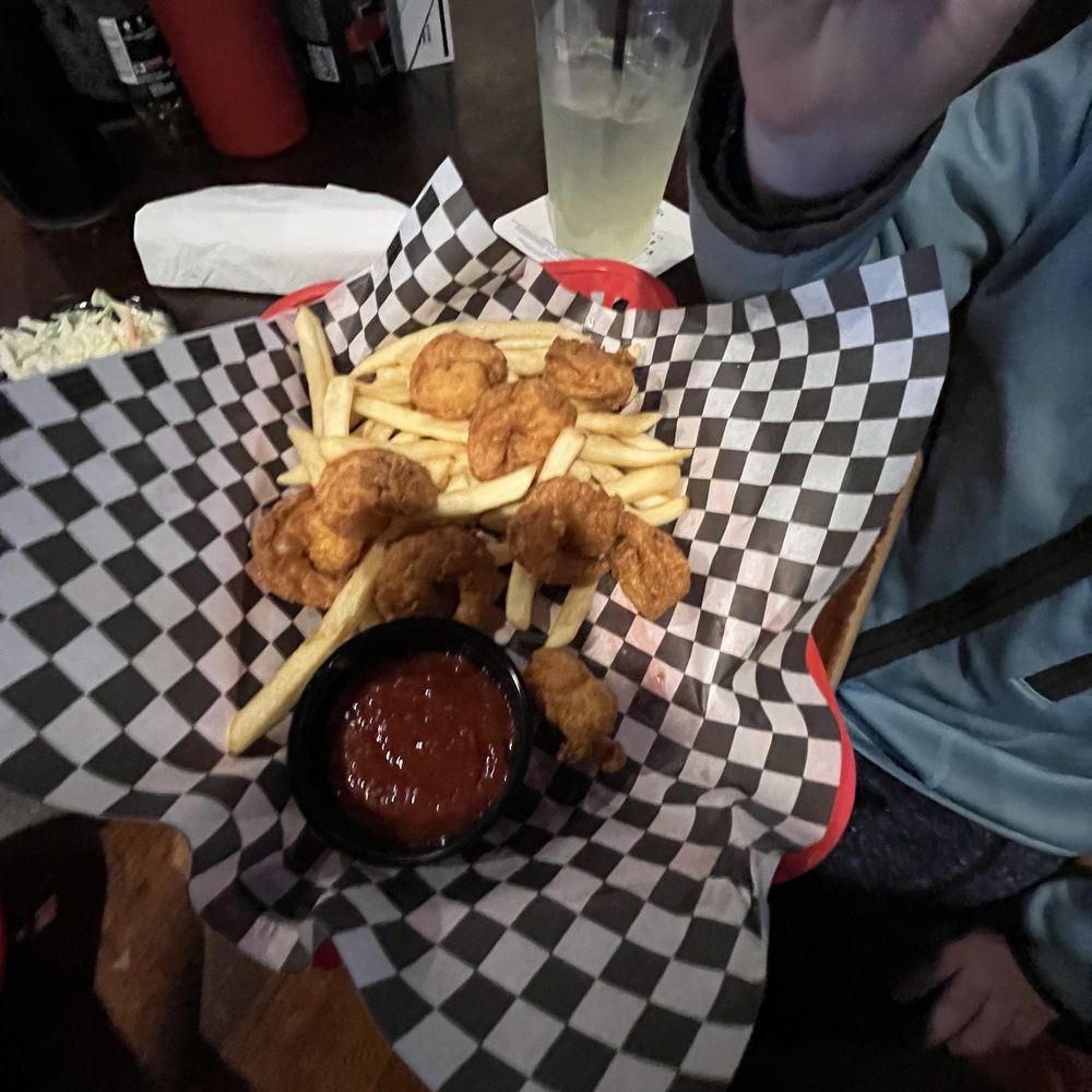 The Griffon - Shrimp basket - Pubs Near Me - Charleston, South Carolina