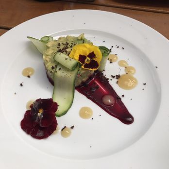 Hof:geflüster - Avocadotatar - Cafes Near Me - Hanover, NI