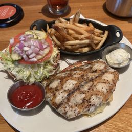 fish sandwich