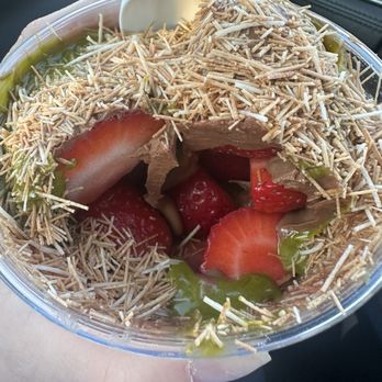 Juice Time - Dubai strawberries- these were pretty good but not a repeat buy - Juice Bars & Smoothies Near Me - Arden Hills, Minnesota Juice Time - Dubai strawberries- these were pretty good but not a repeat buy - Juice Bars & Smoothies Near Me - Arden Hills, Minnesota