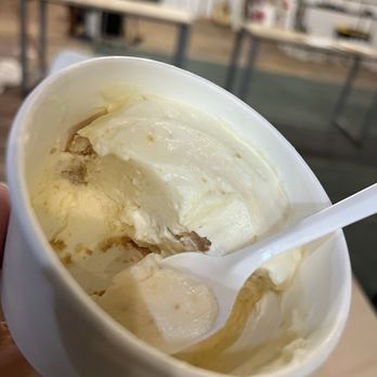 Hotbird - Banana Pudding - Comfort Food Near Me - Oakland, California