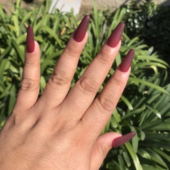 Coco Luxe Nails - Gel Extensions by Tiffany - Eyelash Service Near Me - Santa Monica, California