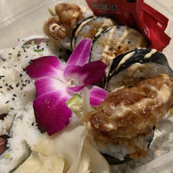 Thai Yo Sushi - Spicy Tuna Roll and Spider Roll - Sushi Bars Near Me - Molalla, Oregon