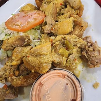 Bebo's Café - Garlic Chicken (way too much garlic) - Caribbean Near Me - San Juan, Puerto Rico Bebo's Café - Garlic Chicken (way too much garlic) - Caribbean Near Me - San Juan, Puerto Rico